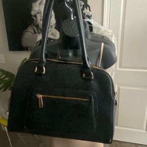 Shoulder hand bag